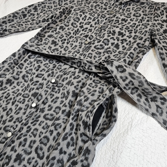 NWT Hush Gray Leopard Lexi Denim Dress Size 4 - Picture 8 of 14